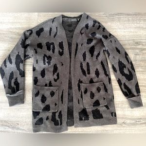 LEOPARD CARDIGAN SMALL